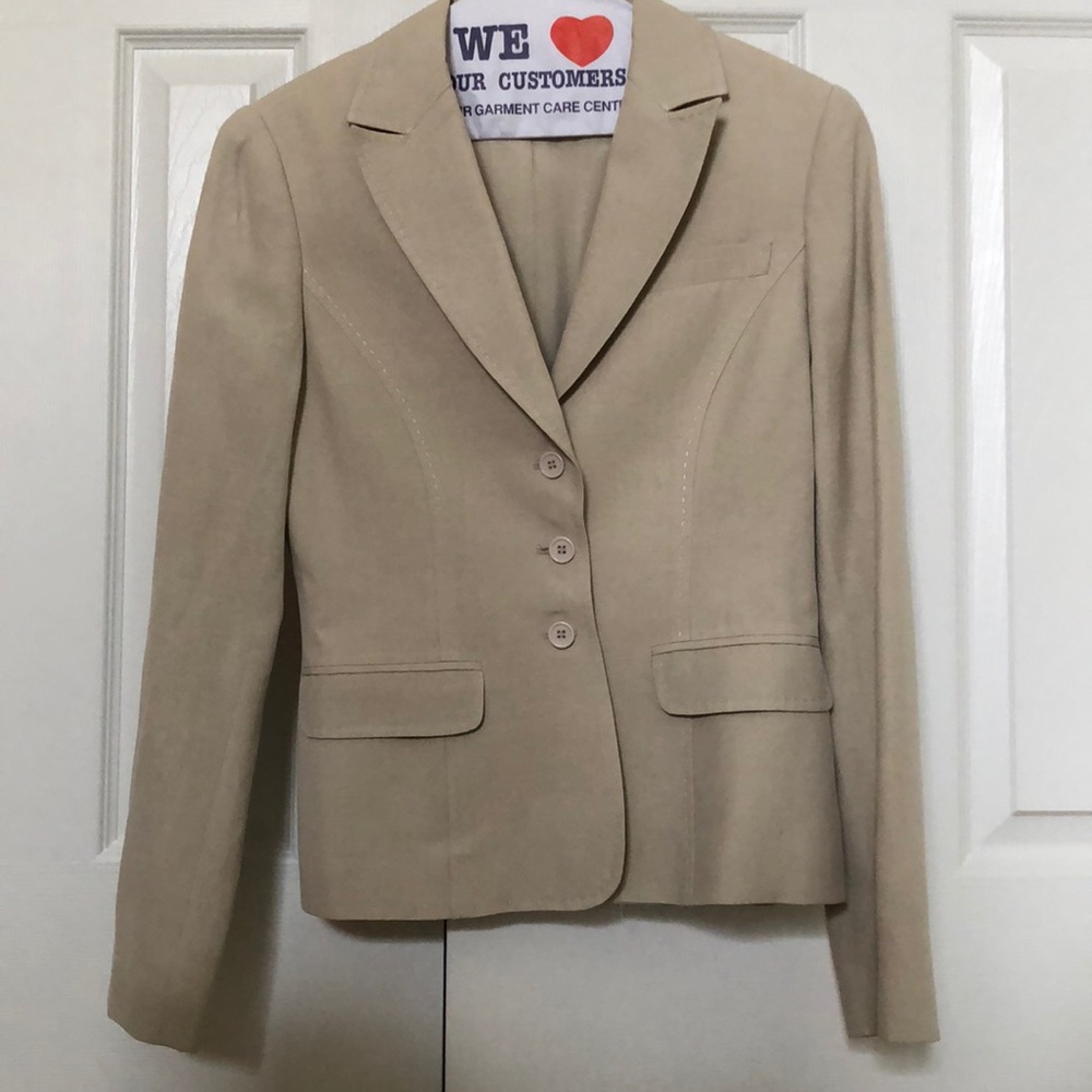 Sandra Angelozzi Beige Linen Suit Jacket